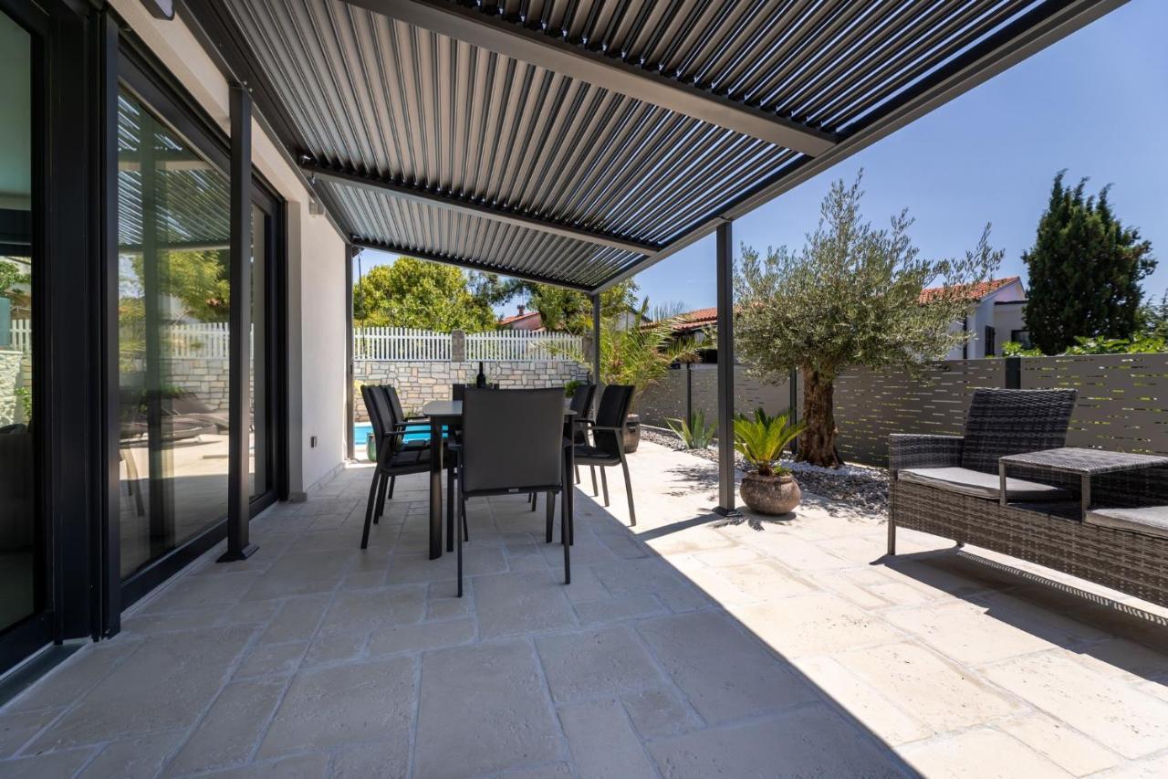 Luxury Villa Adria Apartments Krk Town Exterior foto